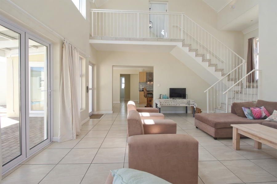 To Let 3 Bedroom Property for Rent in Bluewater Estate Western Cape